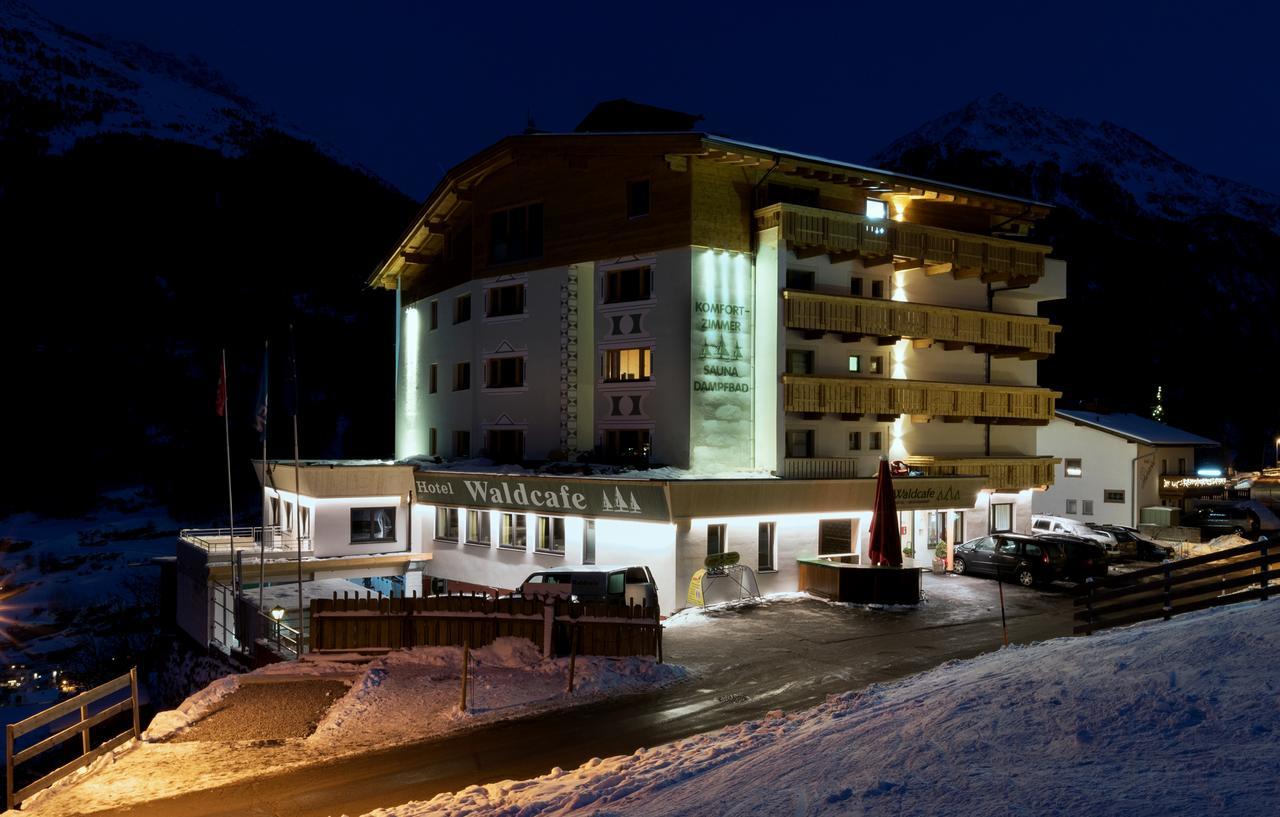 Hotel Waldcafe Сьолден Екстериор снимка